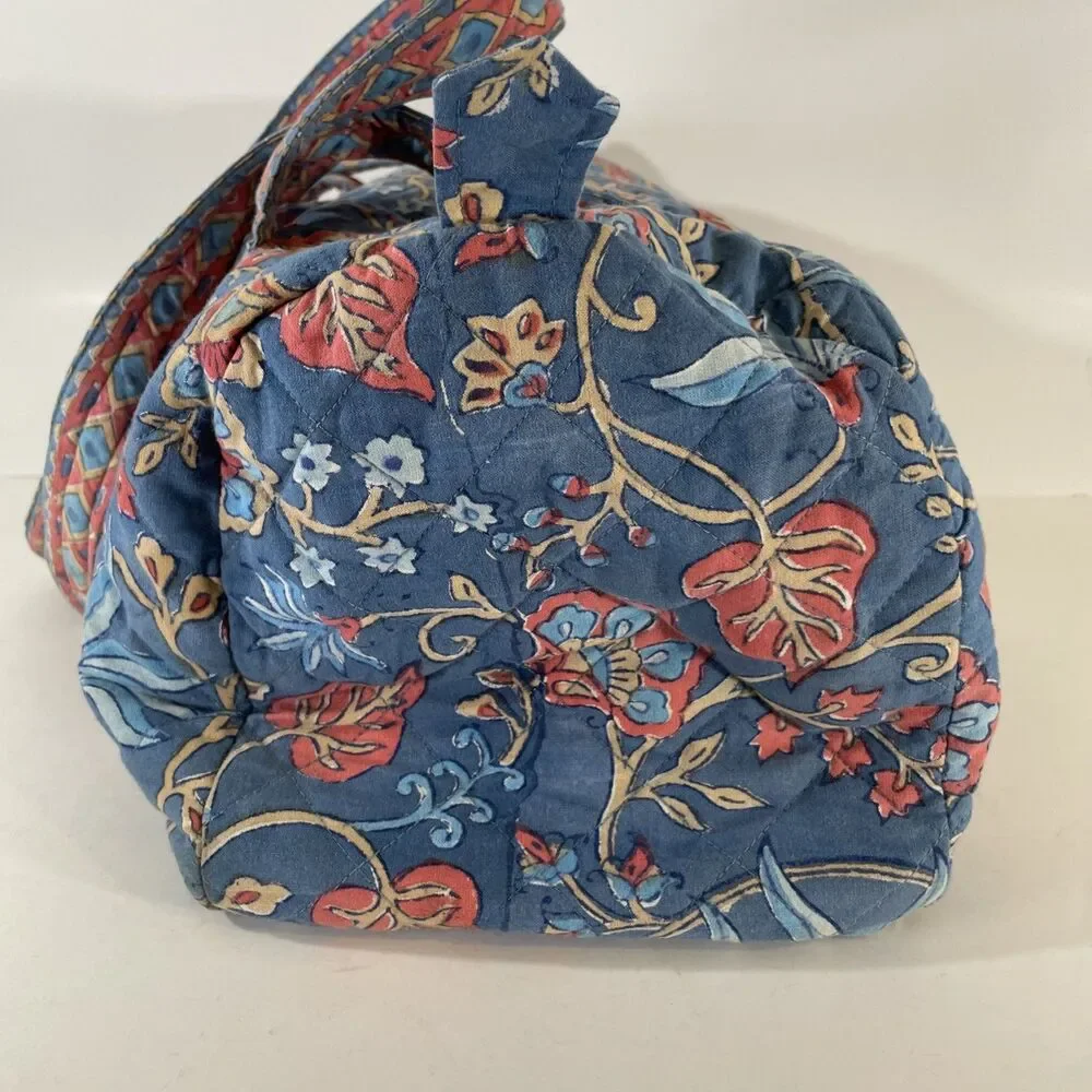 Petal Pushing quilted duffle
